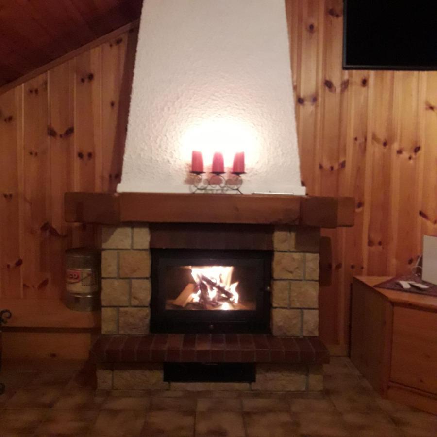 Harmony House Apartment Salvan Екстериор снимка