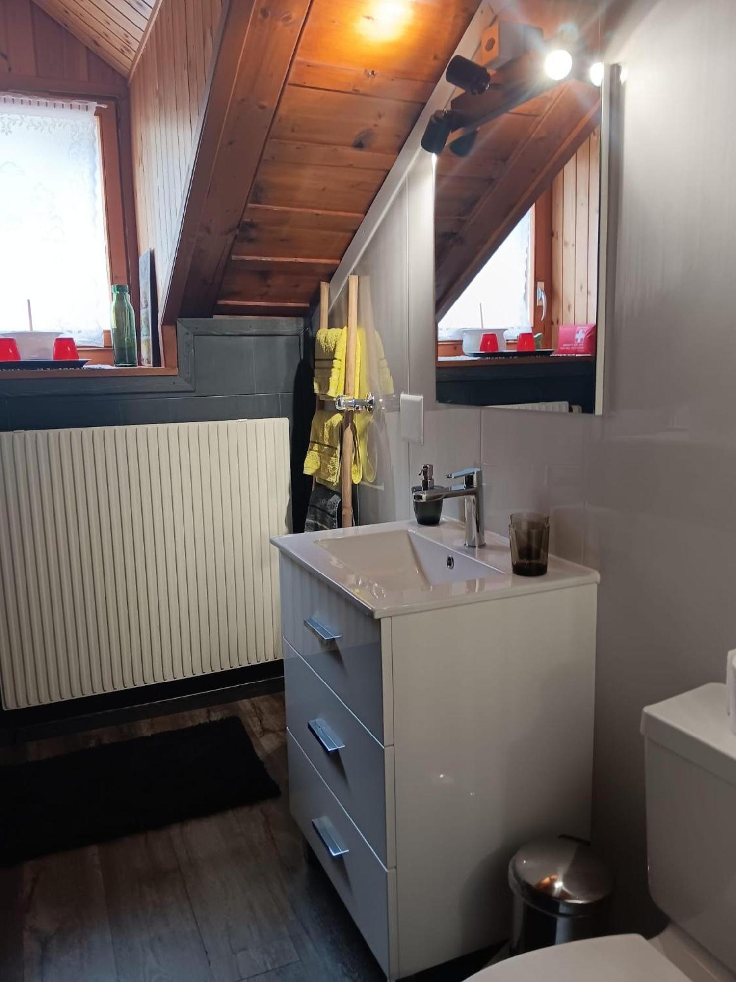 Harmony House Apartment Salvan Екстериор снимка
